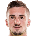 ميخال شكفاركا