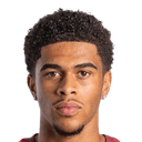 نواه شترايت