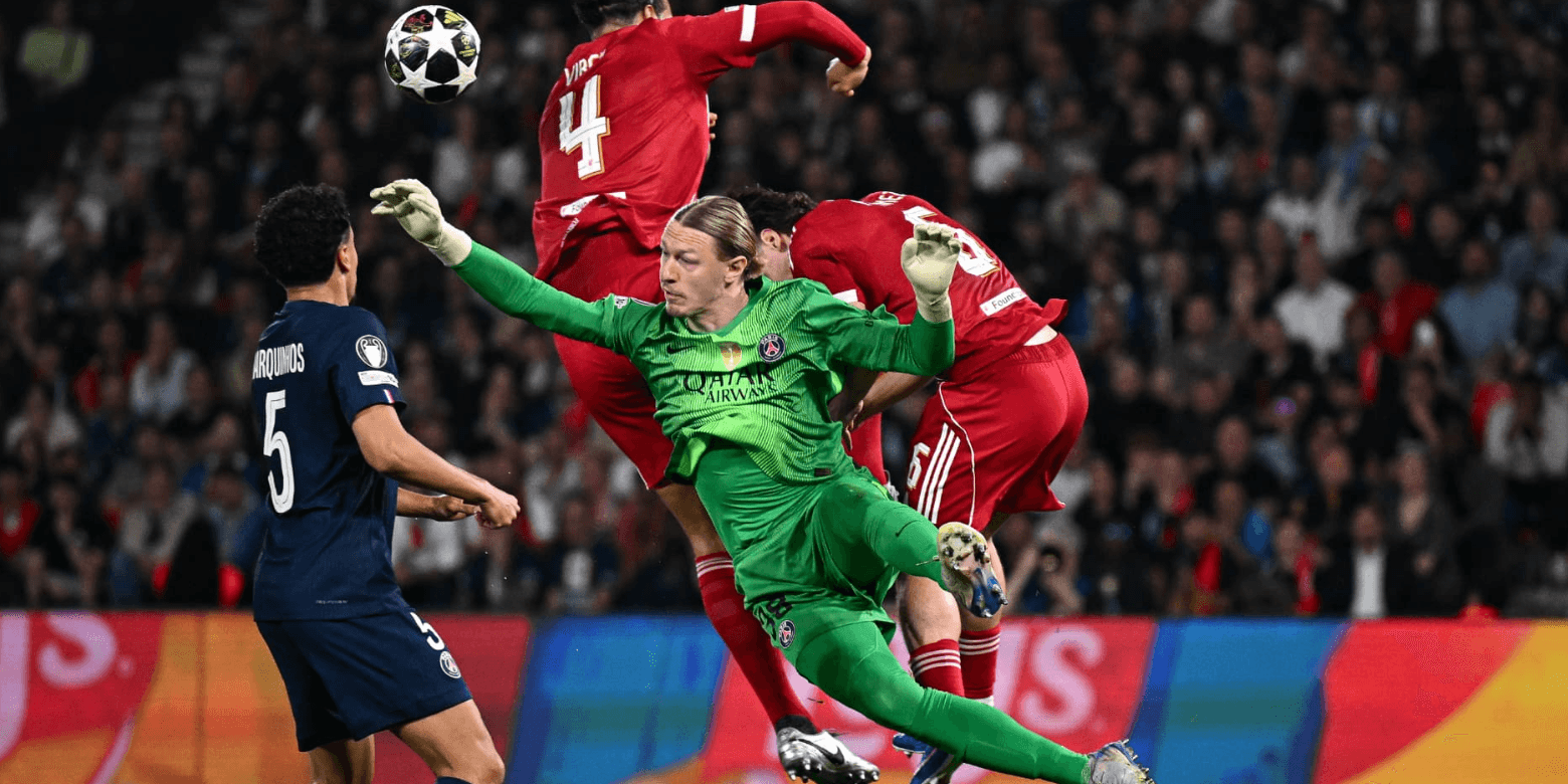 قرار جريء: الحارس الروسي ماتفي سافونوف يكافئ لويس إنريكي بأداء استثنائي